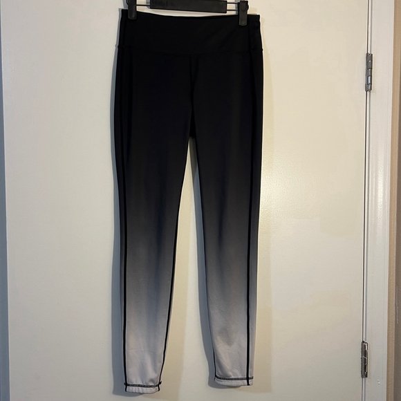 Athleta Ombre Leggings – Black to Gray Fade, Women’s Small - Picture 1 of 9